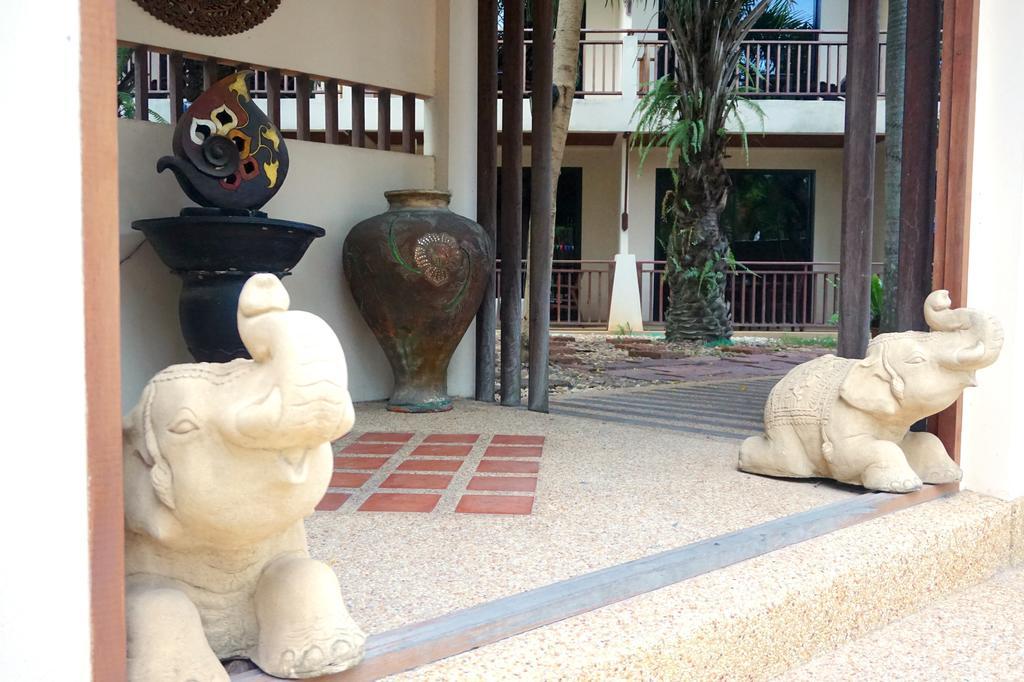 Thai Pura Resort Pattaya Esterno foto