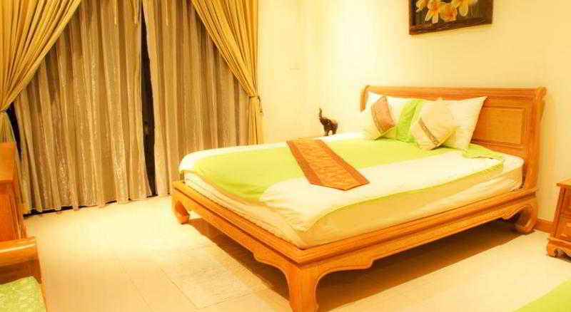 Thai Pura Resort Pattaya Esterno foto